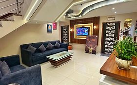 Hotel Gurukripa Inn